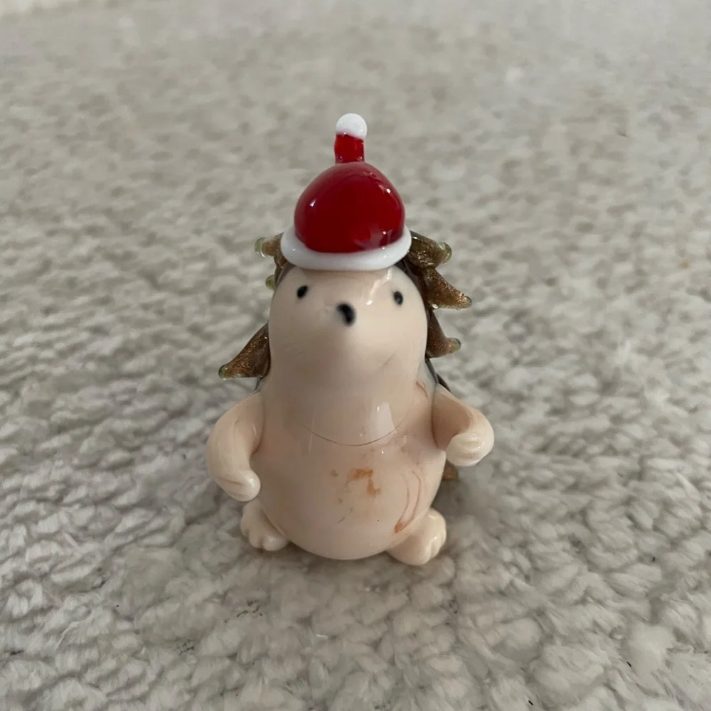 SET OF 2 PIER 1 IMPORTS TINY BLOWN GLASS CHRISTMAS HEDGEHOG DECOR NWTSET OF 2